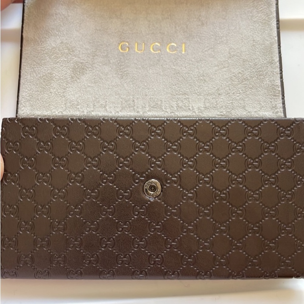 - Gucci brown leather insignia interlocking GG gorgeous eyeglass Case UC N… - Picture 5 of 6